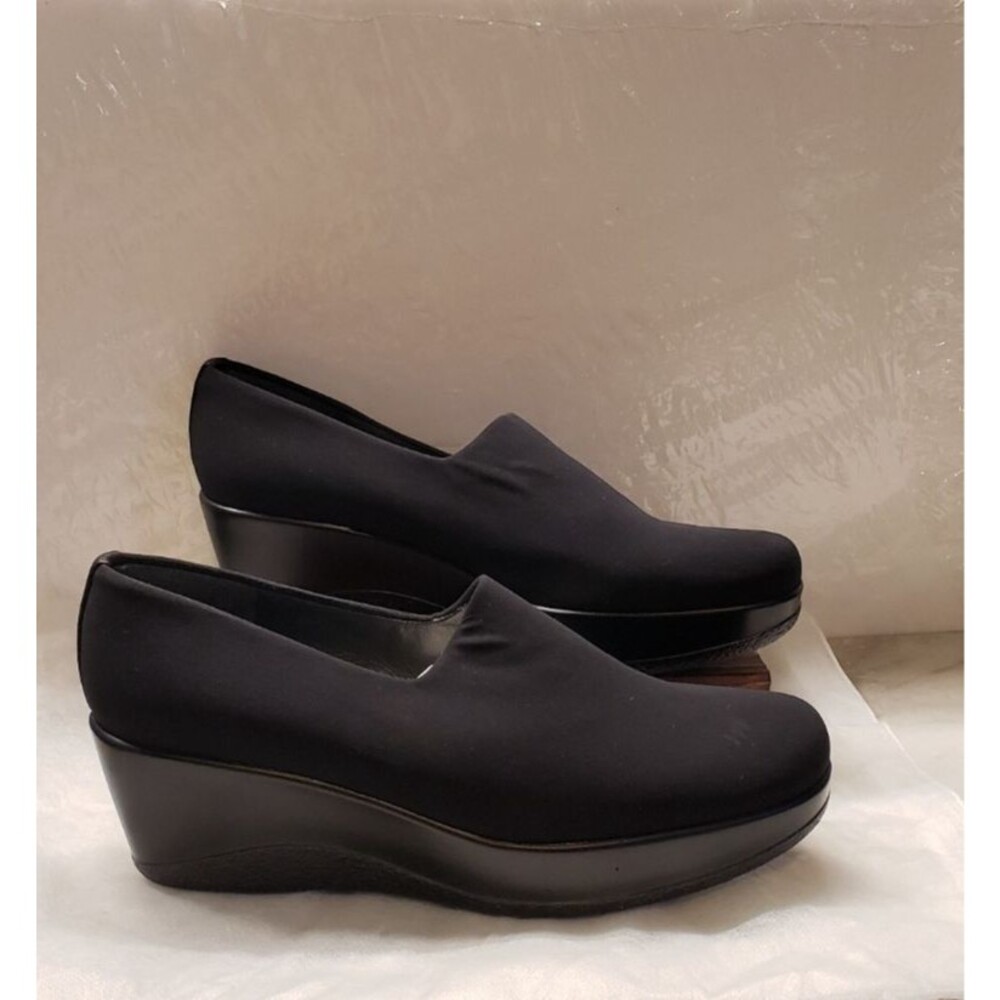 Stuart Weitzman Walker Black Micro-Stretch Wedge Heels Slip On Shoes Size 8.5